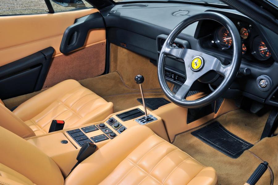  Ferrari 328 GTS 1985 года  (UK) (фото 22 из 31)